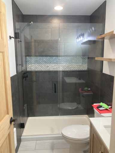 Walk-in shower Shower